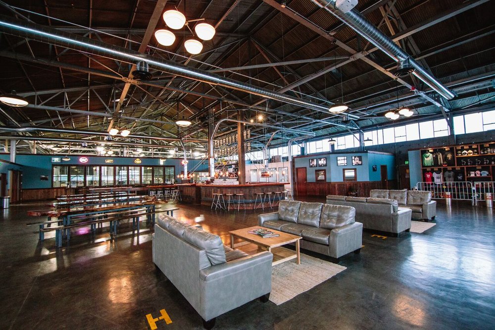 Interior of 7 Seas Brewery